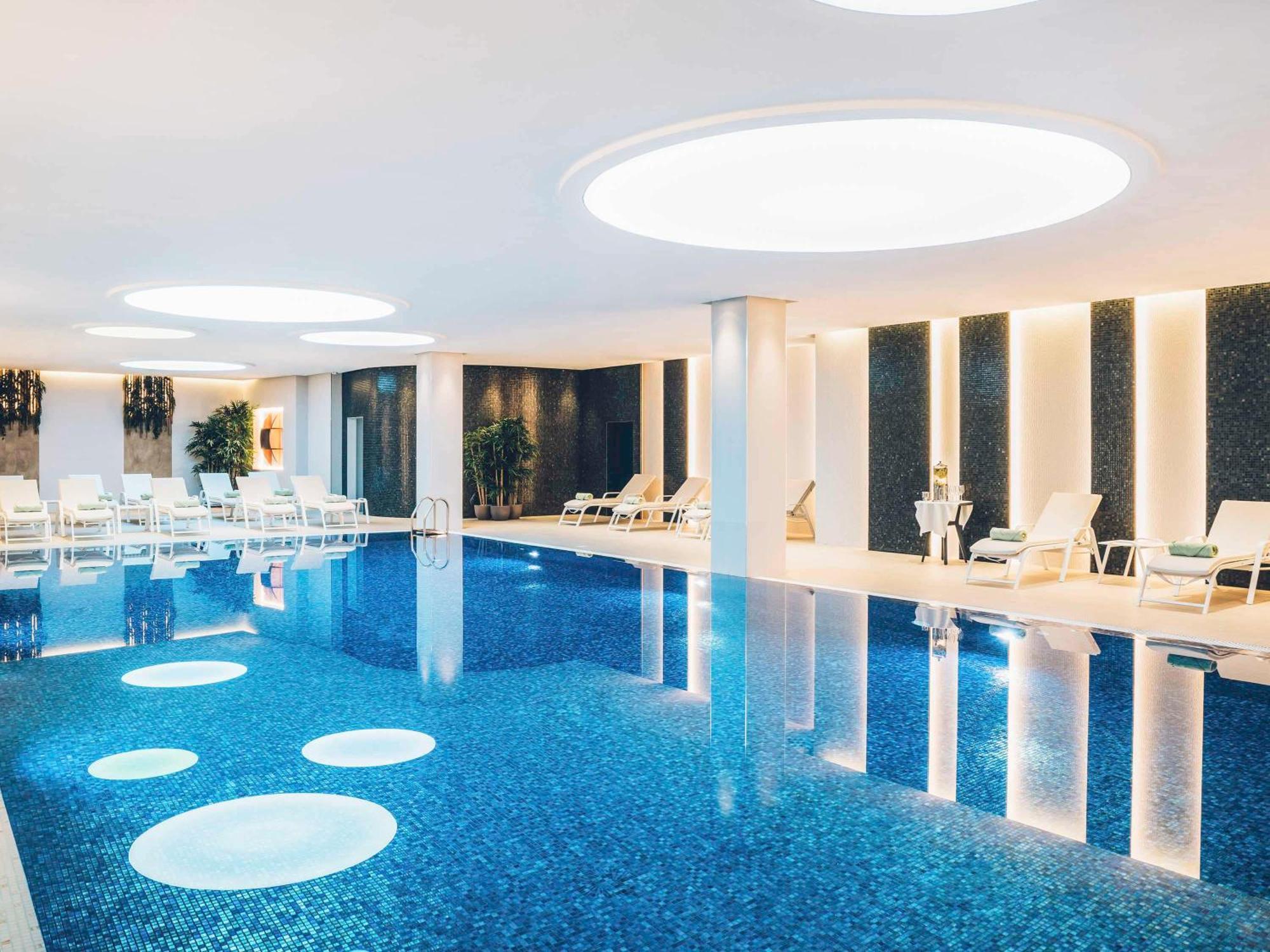 Heritage Grand By Rixos Отель Пераст