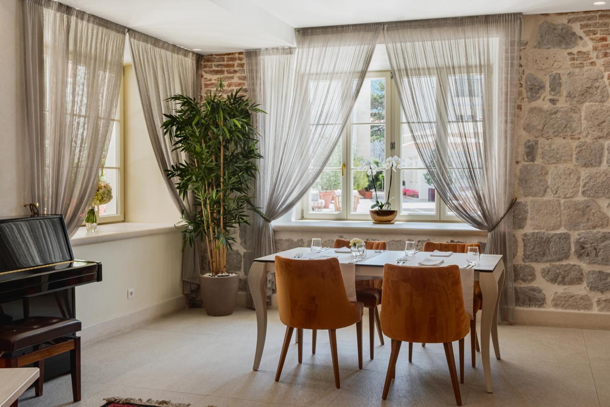 Отель Heritage Grand By Rixos Пераст
